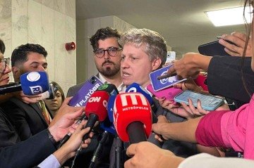 Van Hattem: 'Faz mais de um ano, talvez dois, que não se abrem CPIs aqui nessas casas' -  (crédito: Wal Lima/C.B. D.A Press)