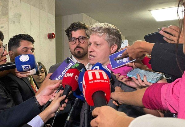 Wal Lima/C.B. D.A Press