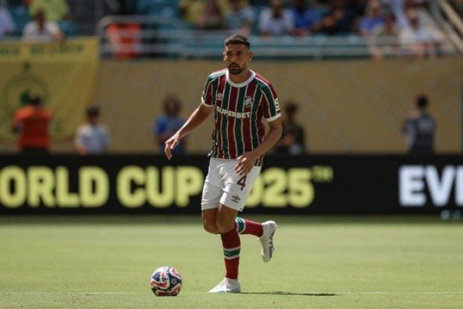 IGNÁCIO – No primeiro tempo, bem nos desarmes e saída de bola, além de eventualmente aparecer com perigo no ataque. No auxílio ao lateral Guga, teve alguma dificuldade em fechar espaços e os dois gols de  João Pedro foram por ali. Sua partida menos qualificada no Mundial NOTA 5,0. Foto: Marcelo Gonçalves/Fluminense