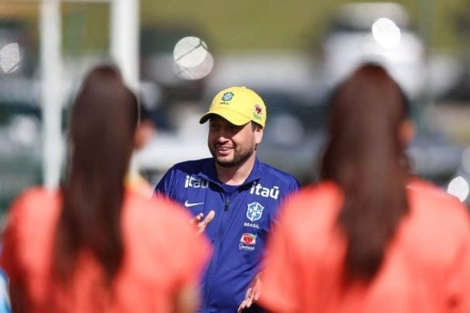 Arthur Elias reforçou o tamanho que o Brasil possui dentro da competição continental -  (crédito: Foto: Lívia Villas Boas/CBF)
