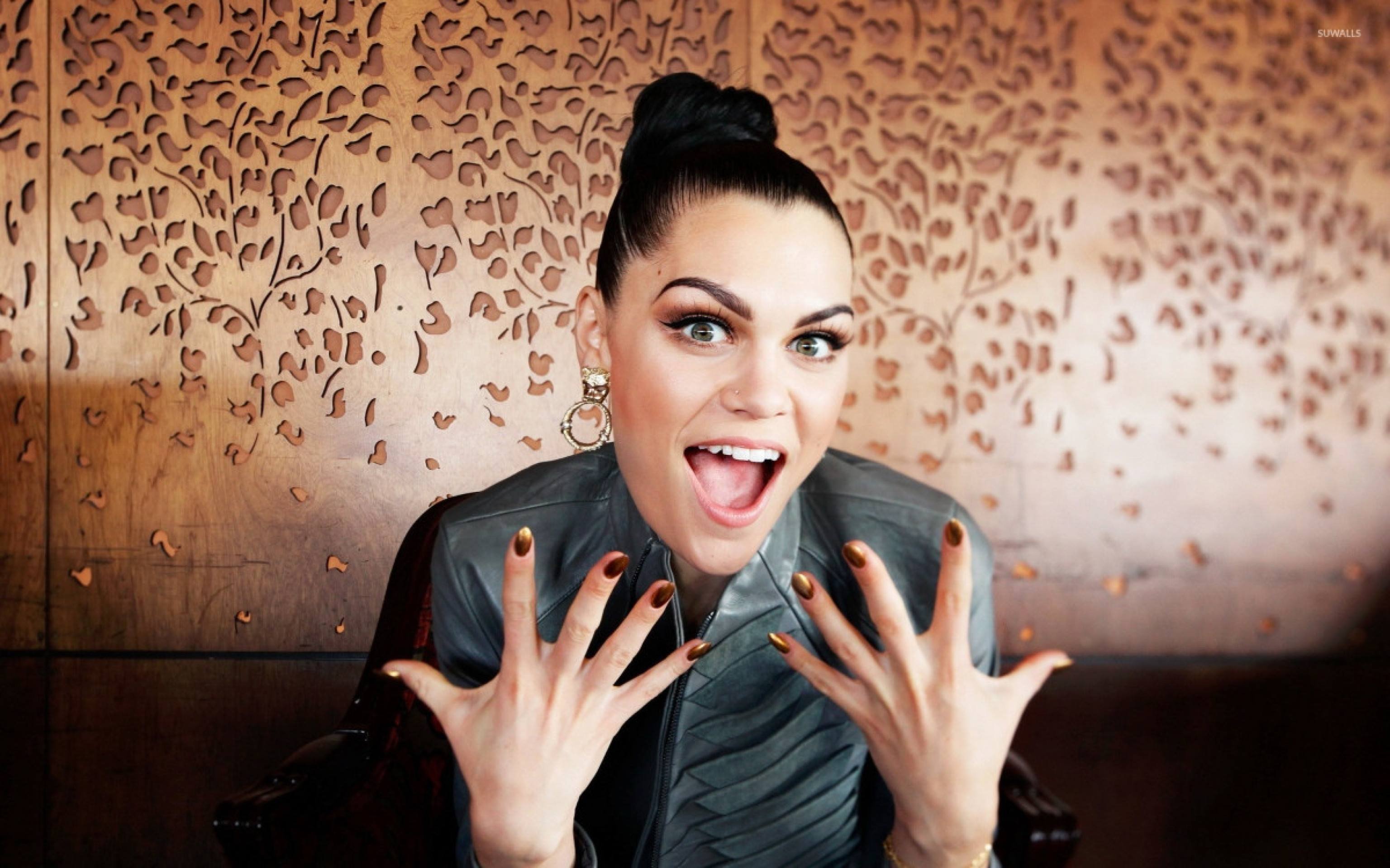 Jessie J recebe boas notícias sobre o câncer e emociona Jessie J recebe boas notícias sobre o câncer e emociona