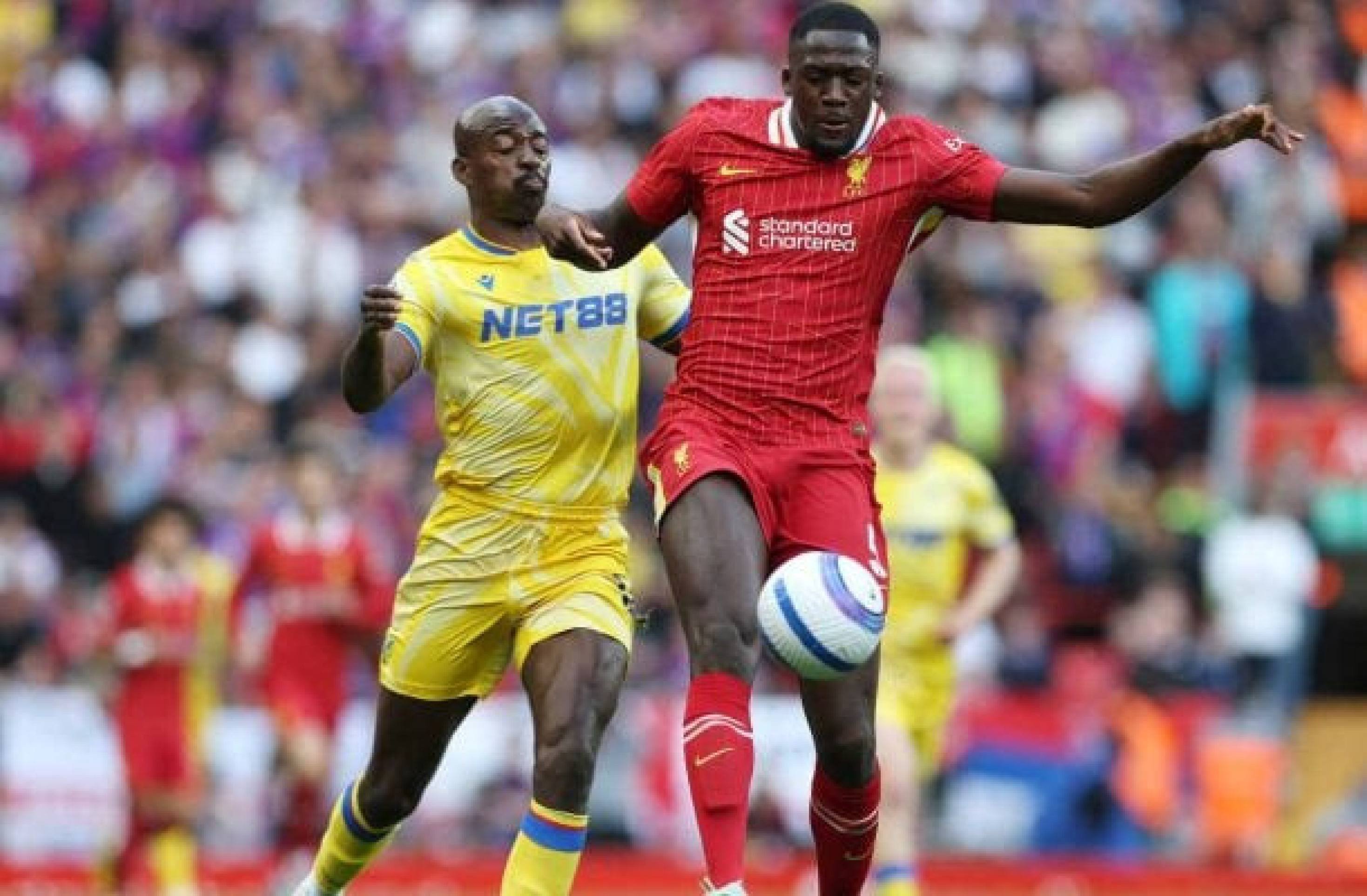 Real Madrid se aproxima de zagueiro do Liverpool