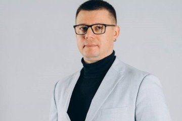 Maksym Yakovlyev, chefe do Departamento de Relações Internacionais e diretor da Escola de Análise Política da Universidade Nacional de Kiev-Mohyla  