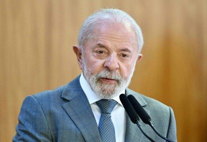 Lula prestou solidariedade aos familiares das vítimas -  (crédito:  AFP)