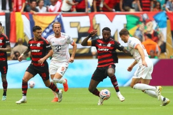 GERSON - Um dos mais ativos do Flamengo, ajudando a defesa e conseguindo sair com a bola com qualidade. Fez um belo gol, NOTA 7,0. Foto: Gilvan de Souza/Flamengo