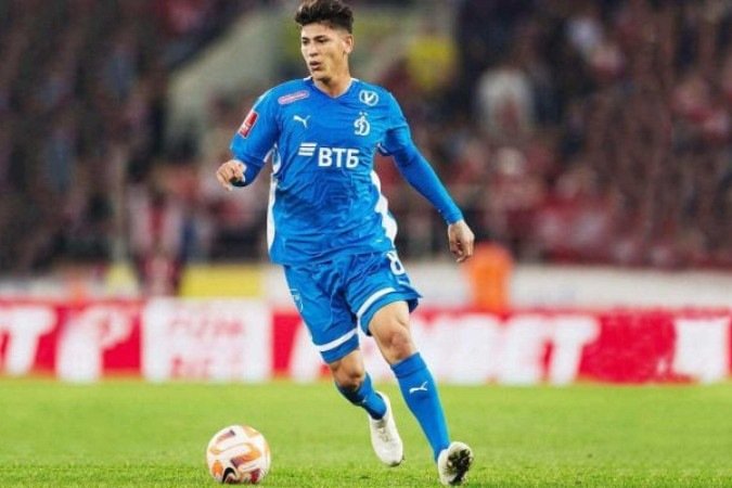 Jorge Carrascal em jogo pelo Dínamo de Moscou, da Rússia -  (crédito: Foto: reprodução/instagram)
