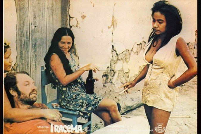 Cena de Iracema, uma transa amazônica: choque de realidade
- (crédito: Embrafilme) Cena de Iracema, uma transa amazônica: choque de realidade
- (crédito: Embrafilme)