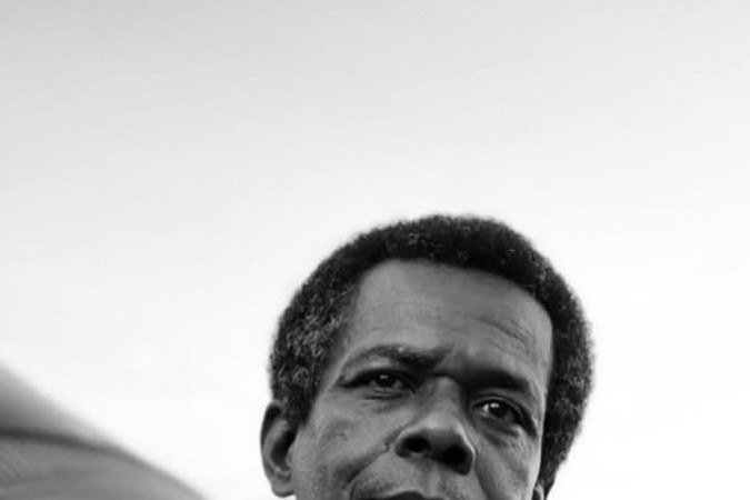 Escritor Joaquim Rodrigues lança terceiro livro nesta quinta feira, na Cia Lábios da Lua - (crédito: Robert Alves) Escritor Joaquim Rodrigues lança terceiro livro nesta quinta feira, na Cia Lábios da Lua - (crédito: Robert Alves)