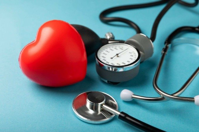 Dia Nacional de Alerta à Insuficiência Cardíaca discute sobre a condição responsável por milhares de internações clínicas no Brasil (Imagem: Avocado_studio | Shutterstock) - (crédito: EdiCase) Dia Nacional de Alerta à Insuficiência Cardíaca discute sobre a condição responsável por milhares de internações clínicas no Brasil (Imagem: Avocado_studio | Shutterstock) - (crédito: EdiCase)