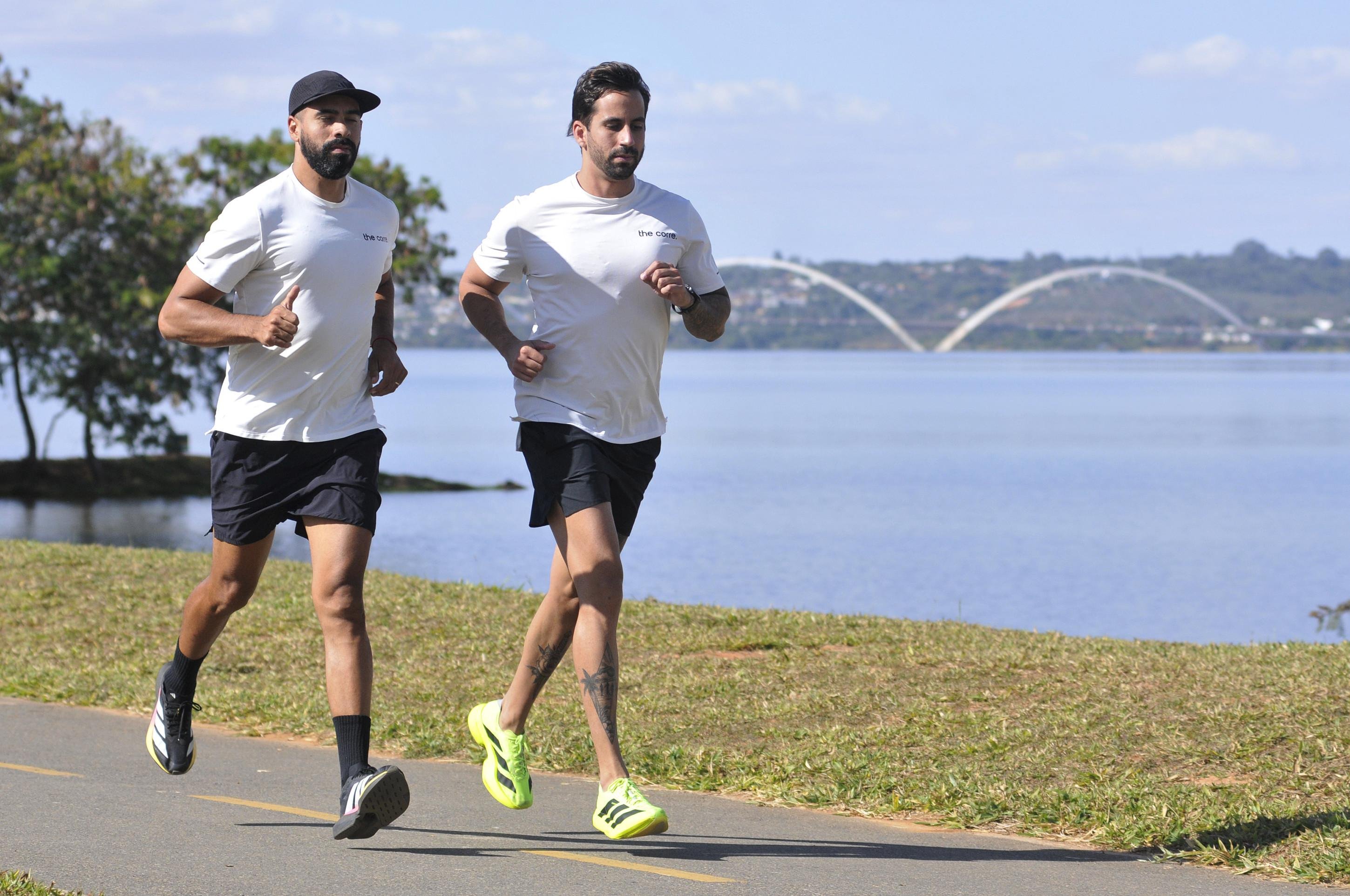 Adriano Lira e Samuel Kaminski fundaram o The Corre, acessível a todos 