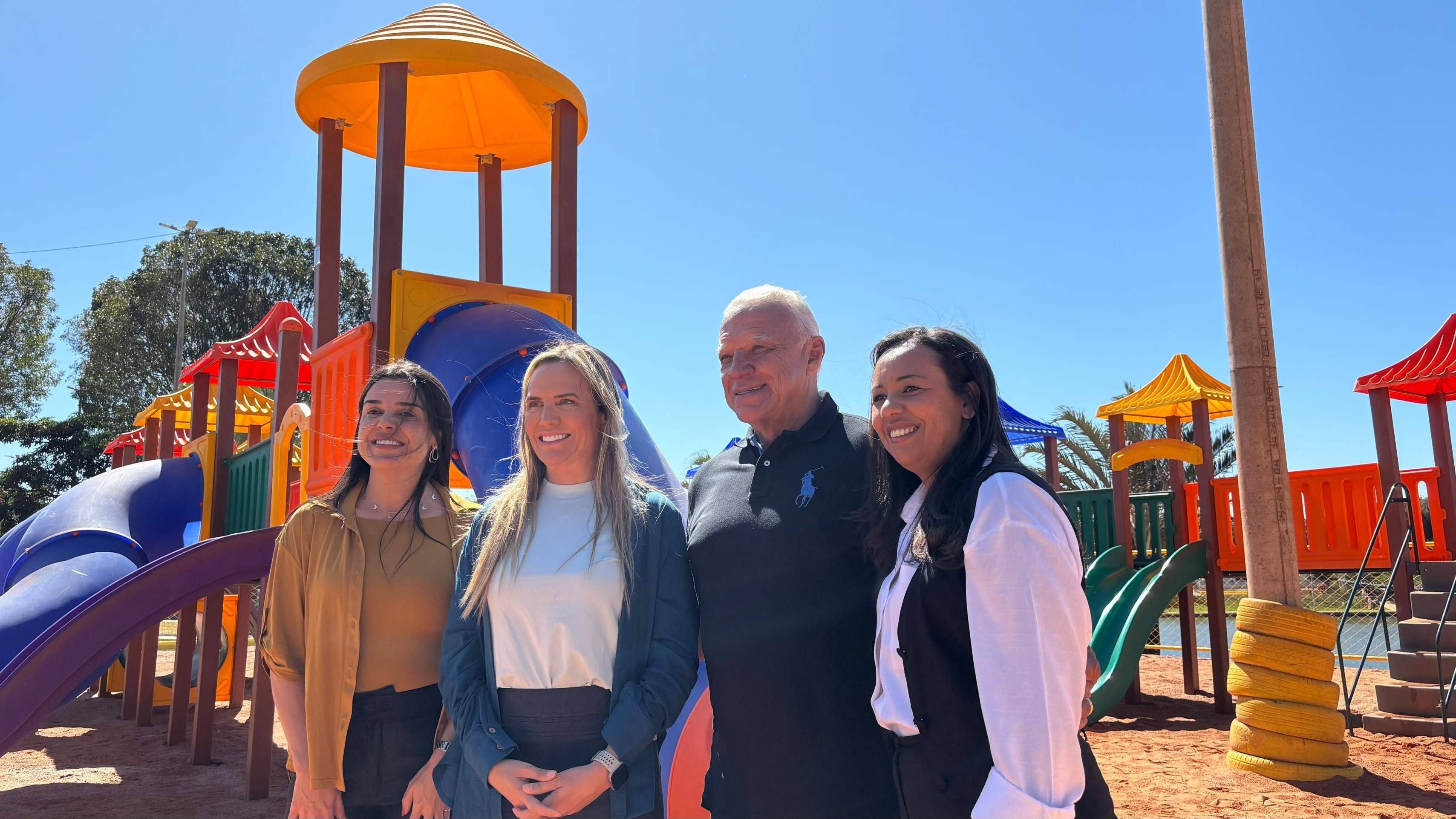 Celina Leão visita quatro obras em Brazlândia Celina Leão visita quatro obras em Brazlândia