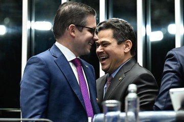 Nota de Motta e Alcolumbre observa: Lei da Reciprocidade está à disposição -  (crédito: Andressa Anholete/Agência Senad)