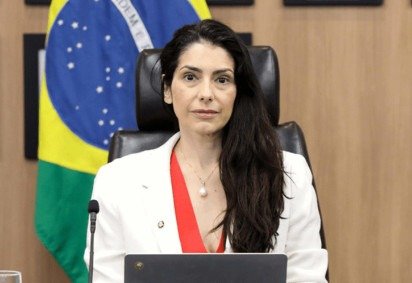 Estela foi nomeada em 2025, após figurar em uma lista tríplice totalmente composta por mulheres feita pelo Supremo -  (crédito: Tom Costa/MJSP)