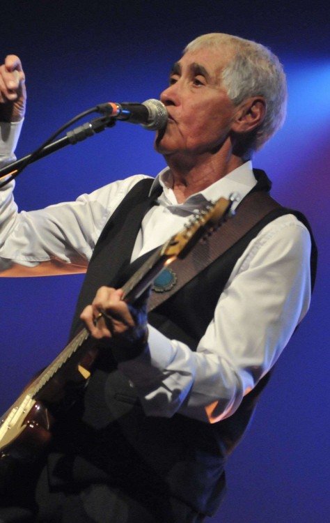 A apresentação dos hits da carreira do músico, que durou pouco mais de 55 anos, mostrou o legado da trajetória de Odair José -  (crédito: Minervino Junior/CB/D.A Press                  )