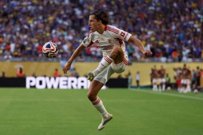 Real Madrid contrata lateral-esquerdo do Benfica - (crédito: Foto: Getty images) Real Madrid contrata lateral-esquerdo do Benfica - (crédito: Foto: Getty images)