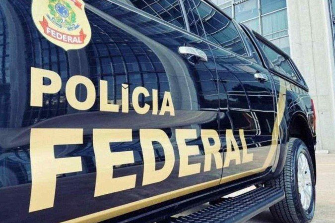 A operação da PF com a PMMG cumpre mandados de prisão e busca e apreensão - (crédito: Divulgação/PF) A operação da PF com a PMMG cumpre mandados de prisão e busca e apreensão - (crédito: Divulgação/PF)