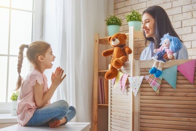 As férias escolares podem ser uma oportunidade valiosa de conexão afetiva e desenvolvimento emocional (Imagem: Yuganov Konstantin | Shutterstock) -  (crédito: EdiCase)