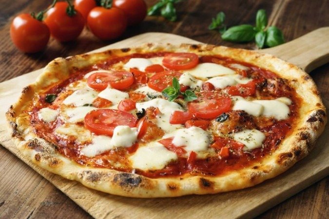 Pizza margherita (Imagem: V. Matthiesen | Shutterstock) - (crédito: EdiCase) Pizza margherita (Imagem: V. Matthiesen | Shutterstock) - (crédito: EdiCase)