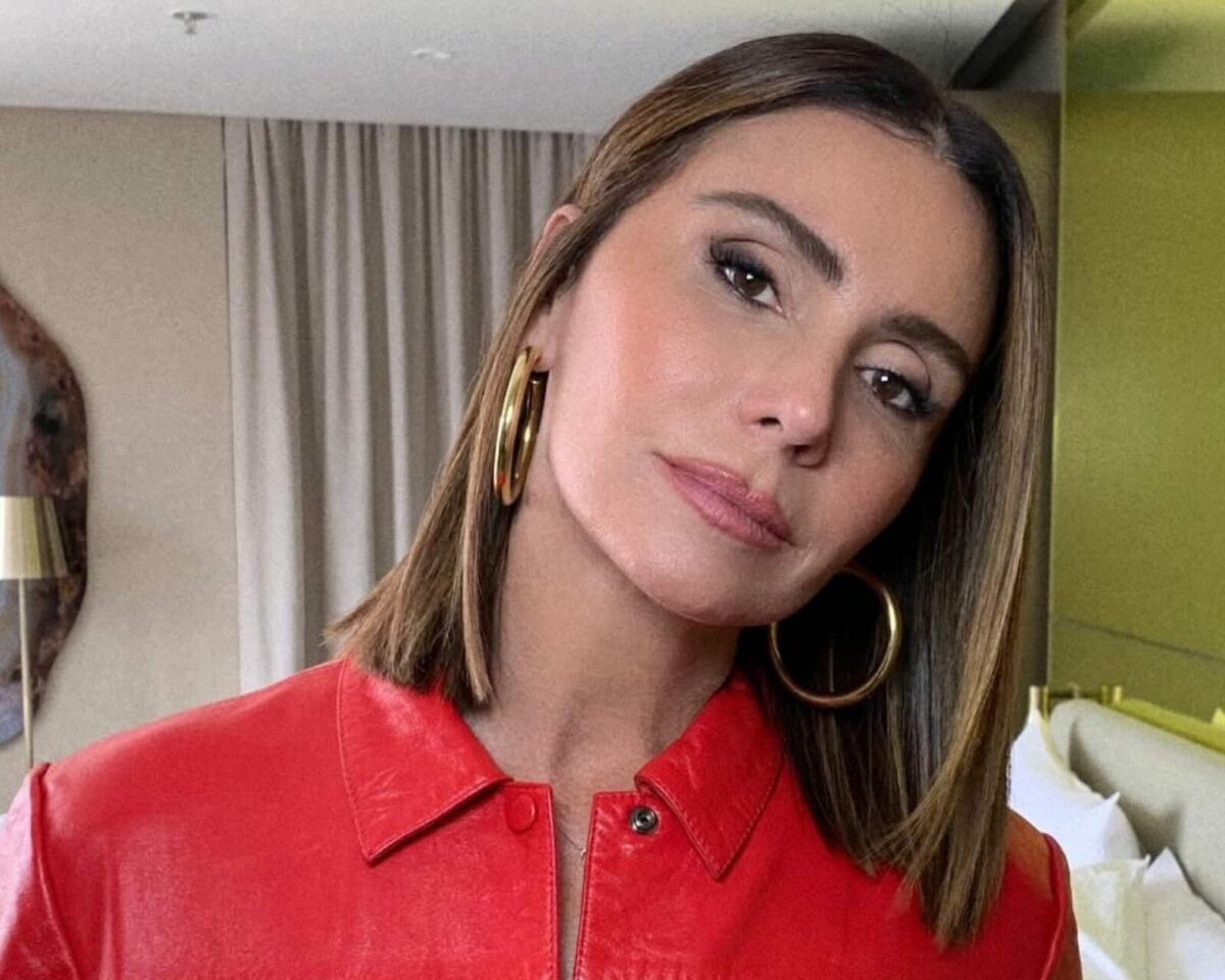 Giovanna Antonelli comentou sobre a carreira de influenciadora, que cresceu alinhada com a de empresária
- (crédito: Reprodução/ Instagram @giovannaantonelli) Giovanna Antonelli comentou sobre a carreira de influenciadora, que cresceu alinhada com a de empresária
- (crédito: Reprodução/ Instagram @giovannaantonelli)