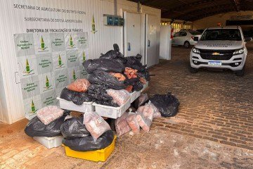 A mistura de vísceras com carnes é proibida por lei -  (crédito: Seagri-DF)