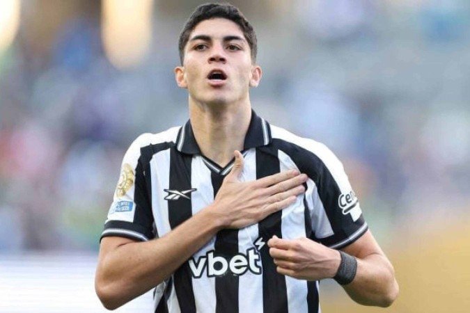 Jair foi um dos destaques do Botafogo na disputa do Mundial de Clubes, nos Estados Unidos - (crédito: Foto: Vitor Silva/Botafogo) Jair foi um dos destaques do Botafogo na disputa do Mundial de Clubes, nos Estados Unidos - (crédito: Foto: Vitor Silva/Botafogo)