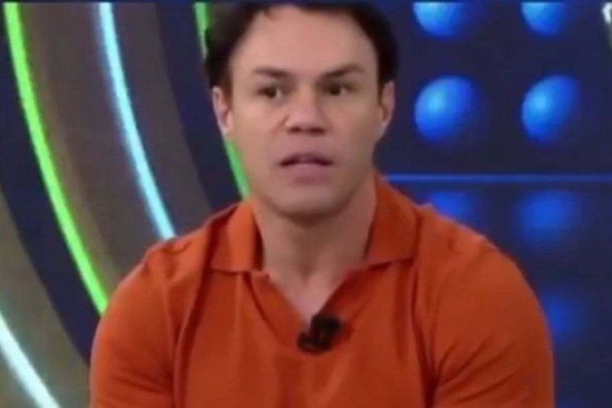 Kléber Gladiador, ex-Cruzeiro e Palmeiras, atrasa pagamentos de pensão alimentícia e recebe mandado de prisão -  (crédito: Foto: Reprodução)