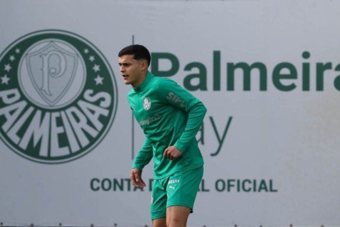 Ramón Sosa participou de sua primeira atividade pelo Palmeiras - (crédito: Foto: Cesar Greco/Palmeiras) Ramón Sosa participou de sua primeira atividade pelo Palmeiras - (crédito: Foto: Cesar Greco/Palmeiras)