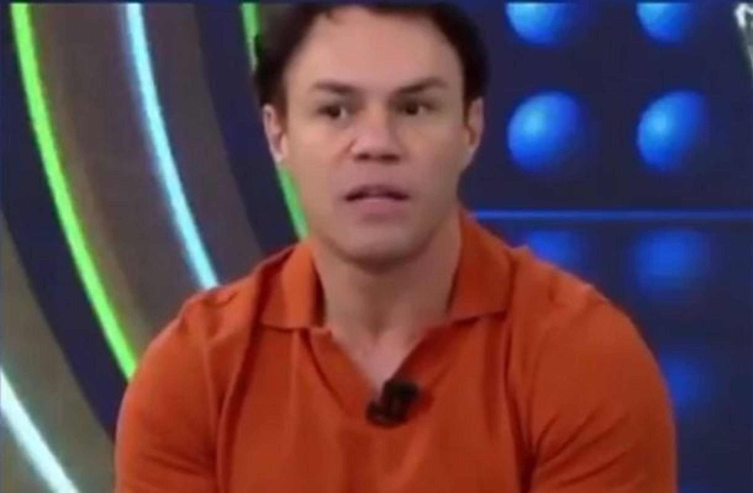 Ex-atacante de Cruzeiro e Palmeiras é alvo de mandado de prisão