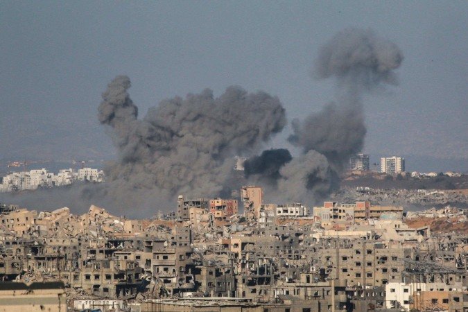 Cidade na área central de Gaza está em ruínas após os ataques -  (crédito:  AFP)