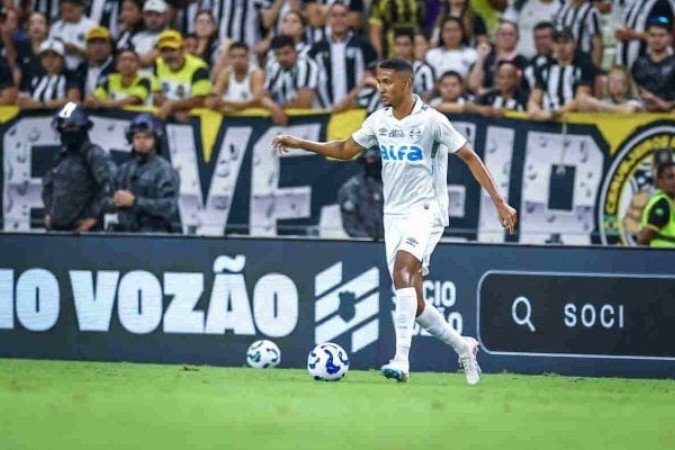 André descontou o marcador em meio a goleada no Mineirão  -  (crédito: Foto: Lucas Uebel/Grêmio)