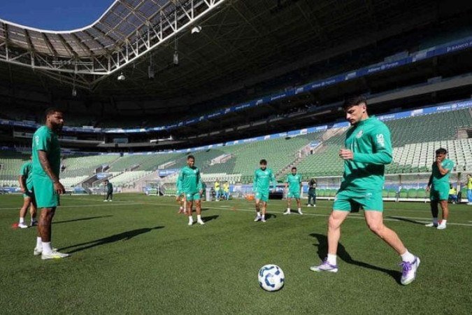 Jogadores do Palmeiras treinaram no Allianz Parque -  (crédito: Foto: Cesar Greco/Palmeiras/by Canon)