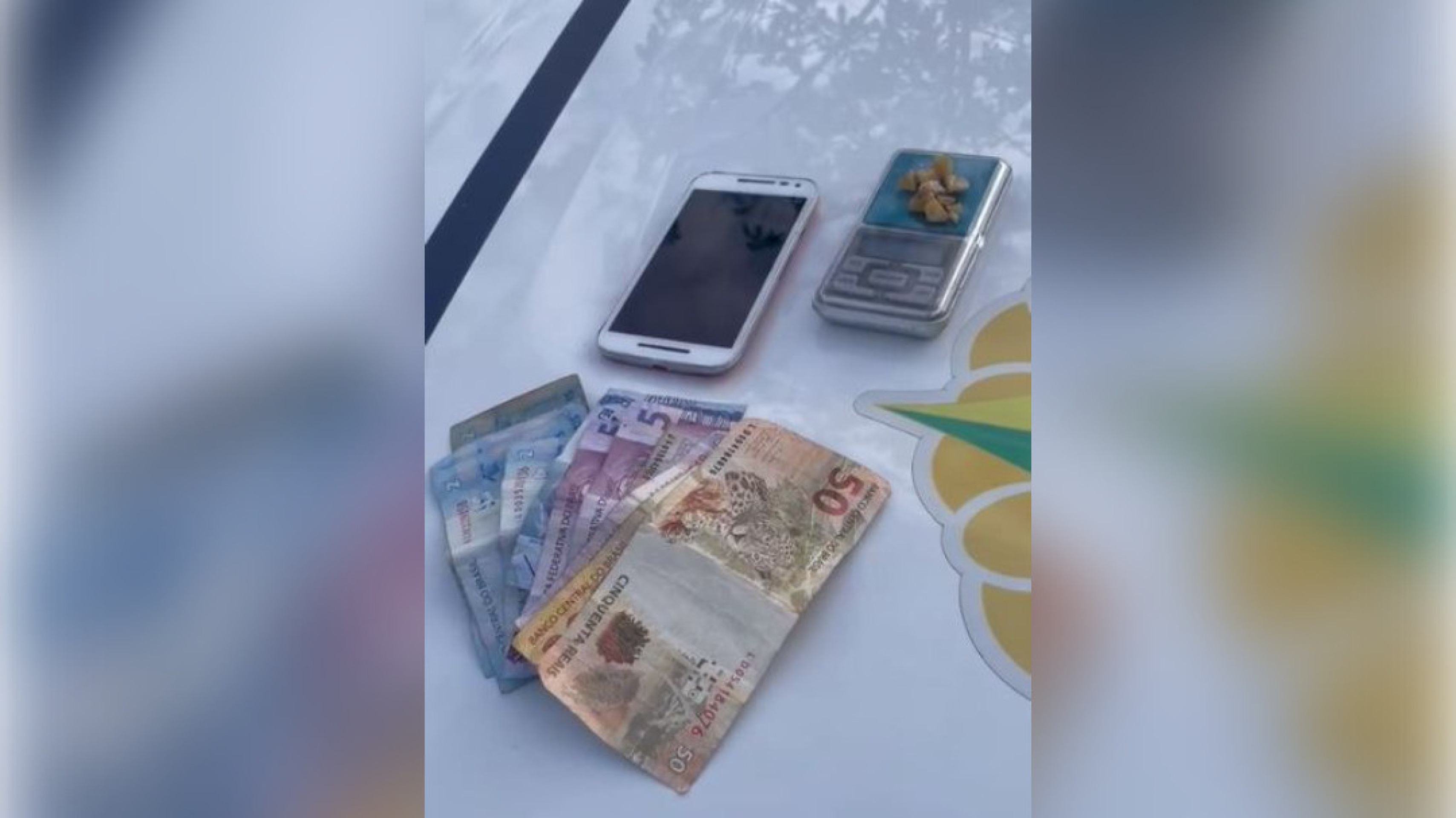 Latrocida e menor são presos por tráfico de drogas na Asa Norte