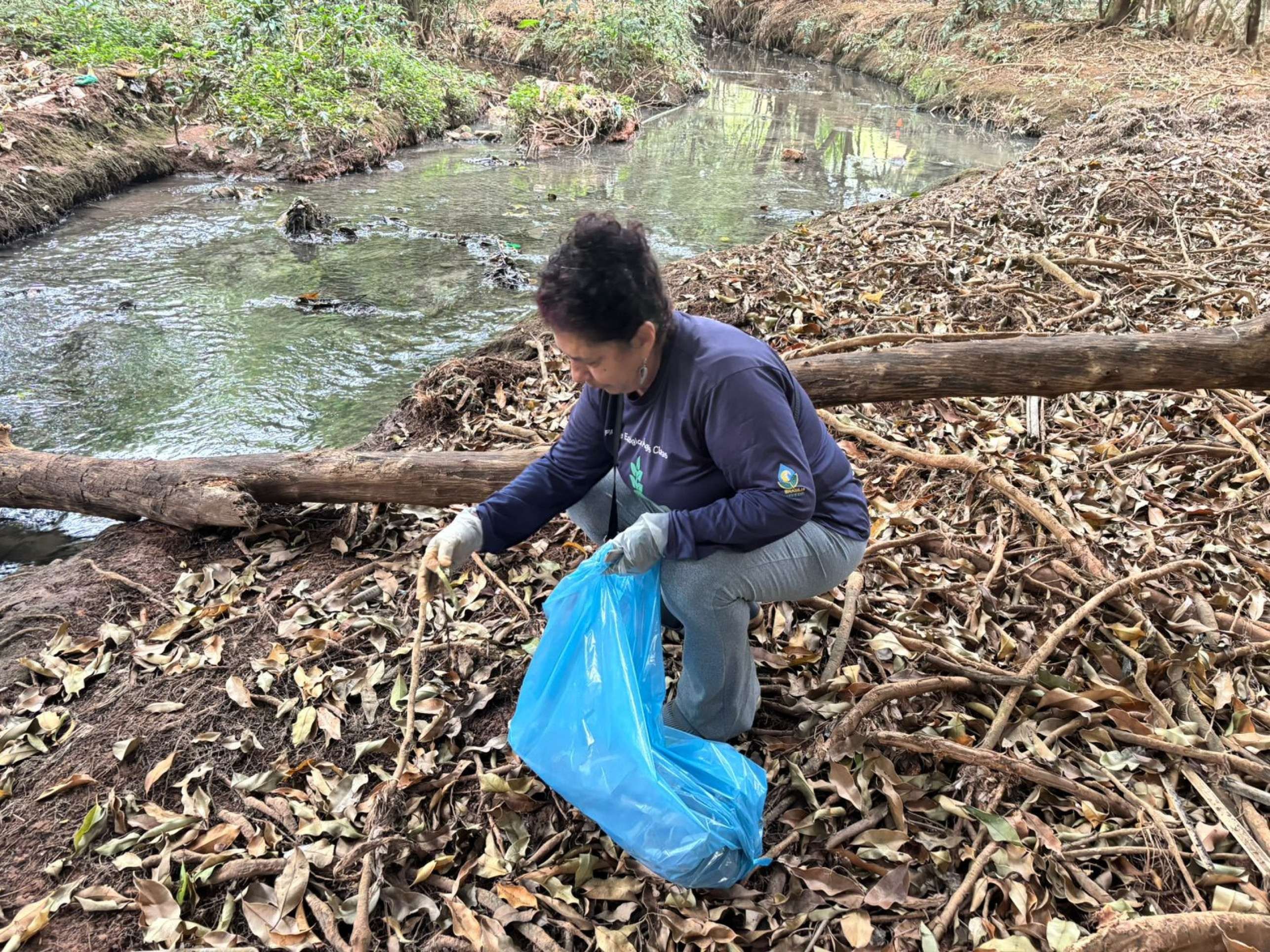 Para Mira Dias, 62 anos, o que move tudo isso é o amor.