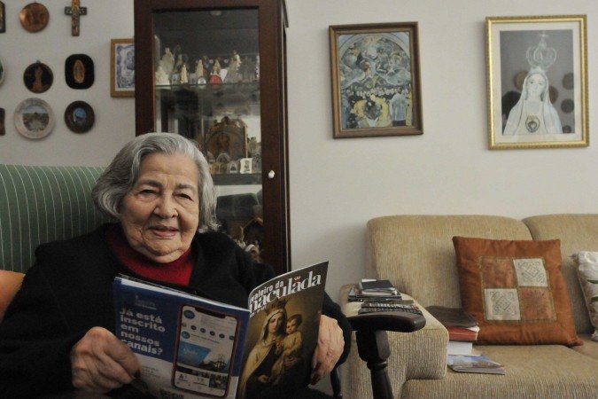 Corina &eacute; cat&oacute;lica desde que era crian&ccedil;a