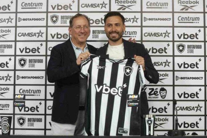 Textor está bastante empolgado com a chegada de Davide Ancelotti  -  (crédito: Foto: Vitor Silva/Botafogo)