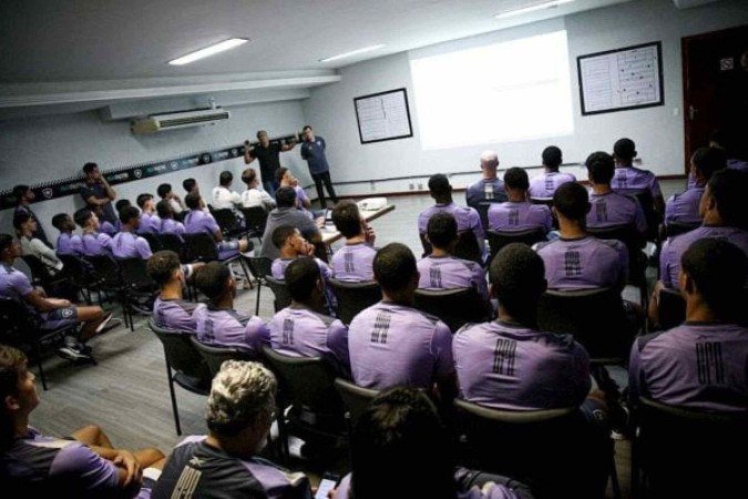 Botafogo tem novo espaço destinado à base no Lonier - (crédito: Foto: Divulgação/Botafogo ) Botafogo tem novo espaço destinado à base no Lonier - (crédito: Foto: Divulgação/Botafogo )