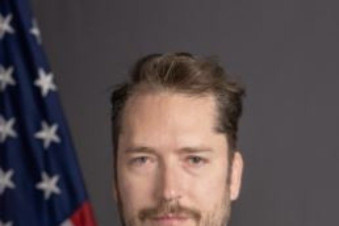  O subsecretário Darren Beattie reiterou as ameaças de Trump  -  (crédito:  State.gov)