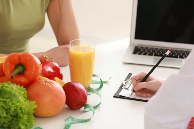 Segundo pesquisadores, a prescrição da melhor abordagem deve considerar a capacidade de o paciente seguir a dieta a longo prazo - (crédito: Freepix/Divulgação ) Segundo pesquisadores, a prescrição da melhor abordagem deve considerar a capacidade de o paciente seguir a dieta a longo prazo - (crédito: Freepix/Divulgação )