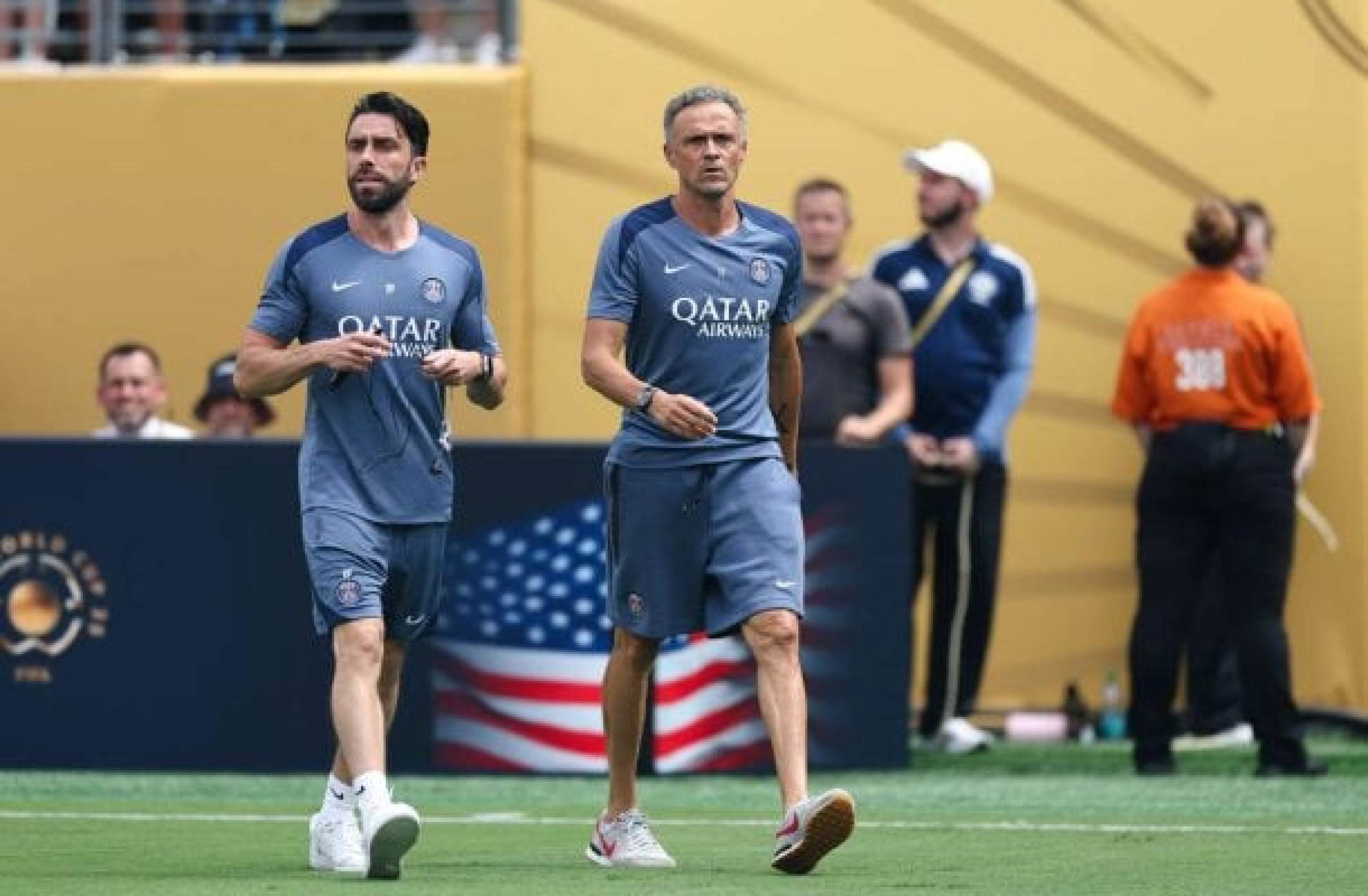 Fifa pode punir Luis Enrique, do PSG, após confusão com João Pedro