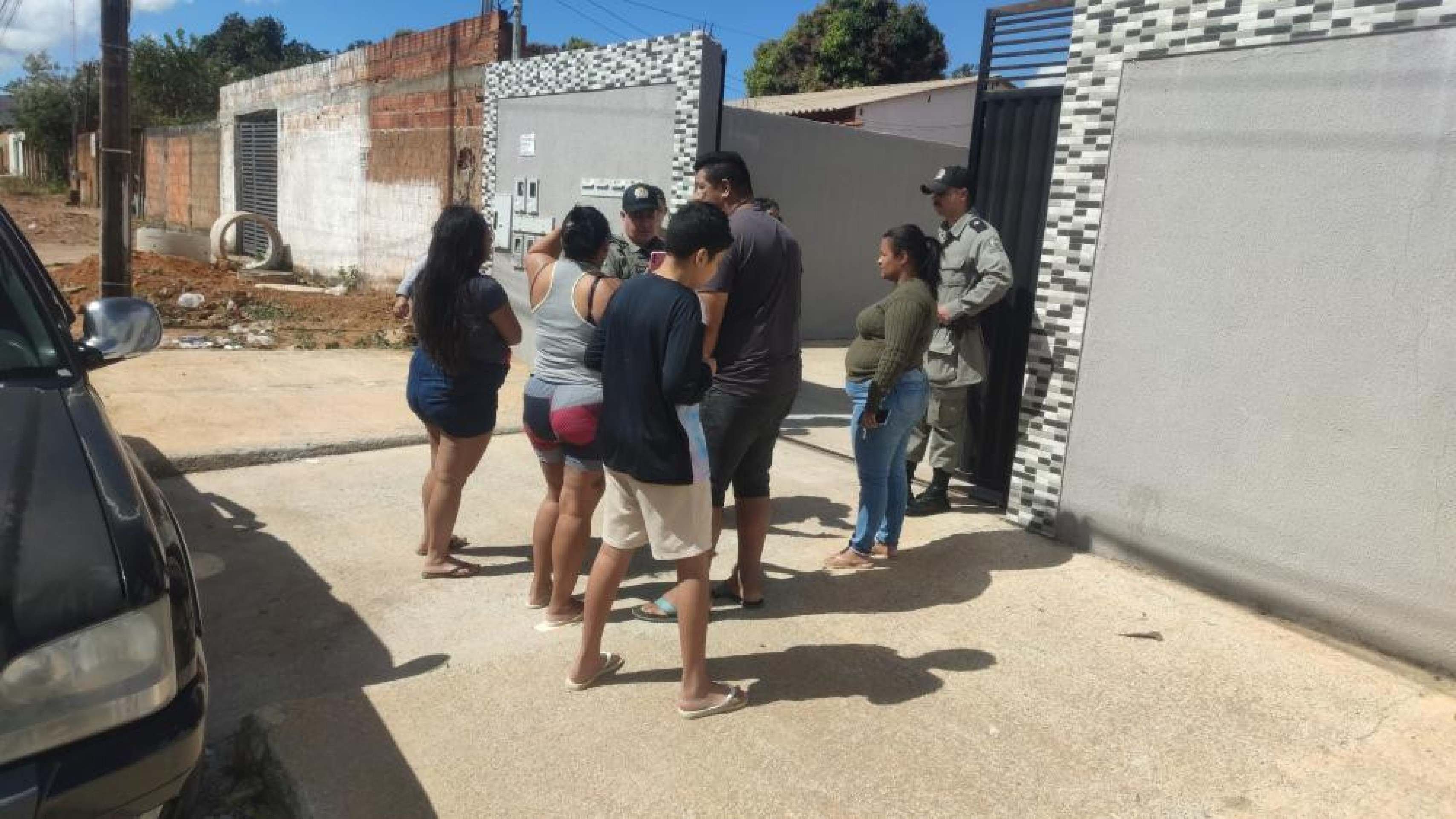 Homem mata a mãe em Águas Lindas e é preso em flagrante