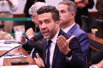 Janones pede para que os apoiadores recrutem novos usuários -  (crédito:  Lula Marques/Agência Brasil)