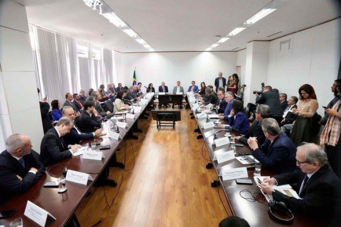 Na sede do Mdic, Alckmin ouve representantes do setor produtivo pedirem ao governo buscar adiamento de 90 dias para as novas tarifas dos EUA - (crédito: Cadu Gomes/VPR) Na sede do Mdic, Alckmin ouve representantes do setor produtivo pedirem ao governo buscar adiamento de 90 dias para as novas tarifas dos EUA - (crédito: Cadu Gomes/VPR)