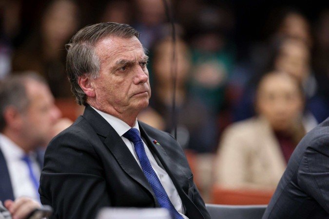 Alegação final demonstra que Bolsonaro arquitetou o golpe por um longo tempo ao enfileirar movimentos que levassem à comoção popular - (crédito: Rosinei Coutinho/SCO/STF) Alegação final demonstra que Bolsonaro arquitetou o golpe por um longo tempo ao enfileirar movimentos que levassem à comoção popular - (crédito: Rosinei Coutinho/SCO/STF)
