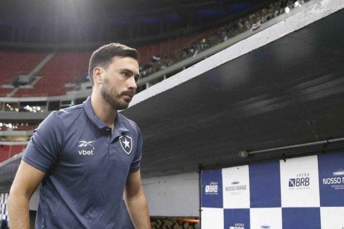 Bidou! Ancelotti surge no BID e pode estrear pelo Botafogo -  (crédito: Foto: Leonardo Pereira / Jogada10)