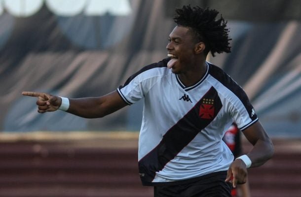 GB - Surpresa ao substituir Coutinho, conseguiu, com sua velocidade, deixar a defesa anfitriã preocupada no início da partida. Sacrificado com a expulsão de Piton, contudo,  logo saiu para a entrada de Victor Luis - NOTA: 6,0 - Foto: Dikran Sahagian/Vasco 