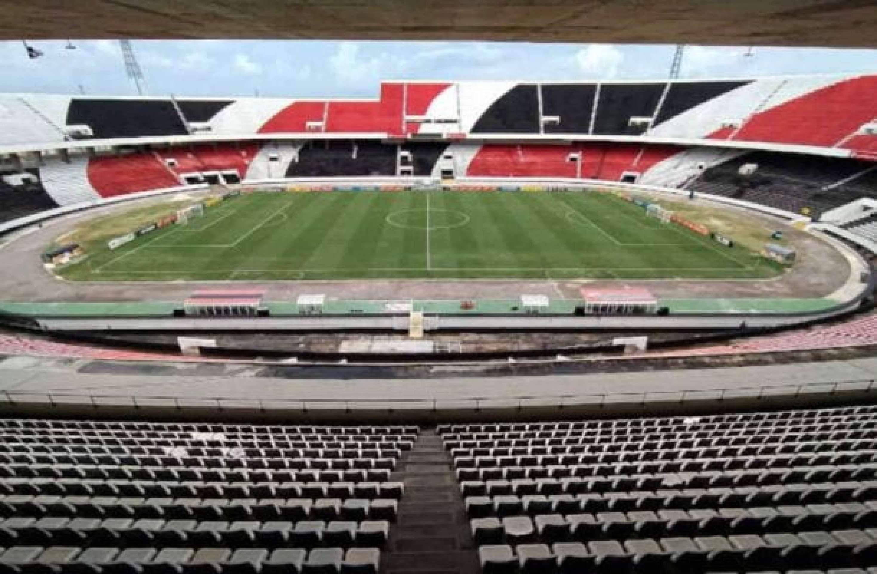 Problemas estruturais do Arruda assustam torcedores, e Santa Cruz promete vistoria