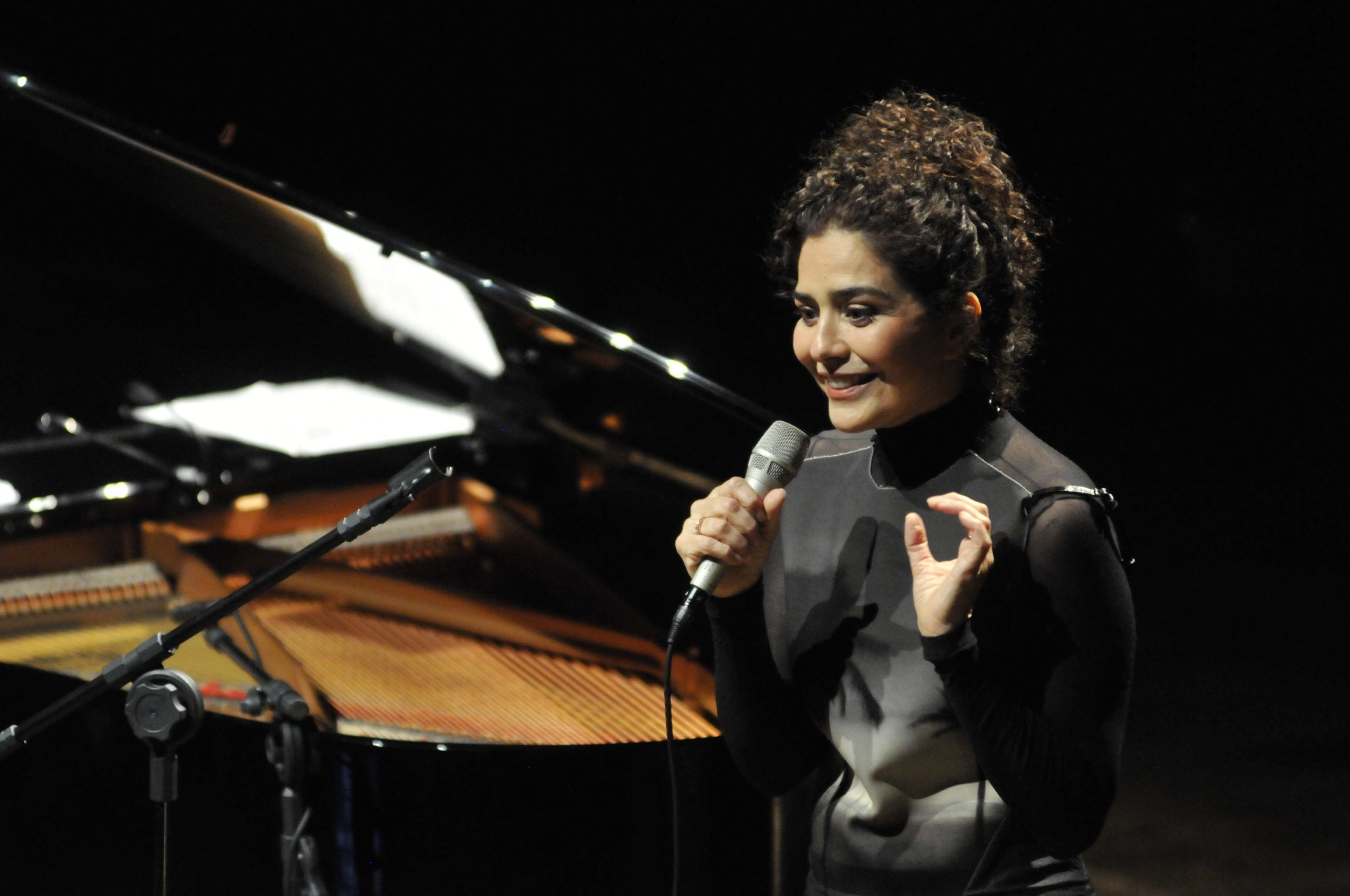  15/07/2025. Crédito: Minervino Júnior/CB/D.A Press. Brasil.  Brasilia - DF. Show no Hospital Sarah de Letícia Sabatella e Paulo Braga piano.