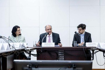 Reunião com Abrão Neto, Presidente da Câmara Americana de Comércio para Brasil — AMCHAM Brasil -  (crédito: Júlio César Silva/MDIC)