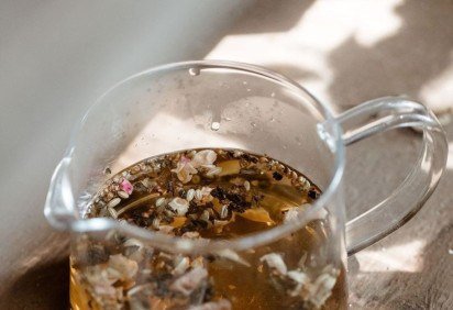 Preparo natural que preserva as propriedades do ch&aacute; -  (crédito: Pinterest ) -Preparo natural que preserva as propriedades do ch&aacute; -  (crédito: Pinterest )