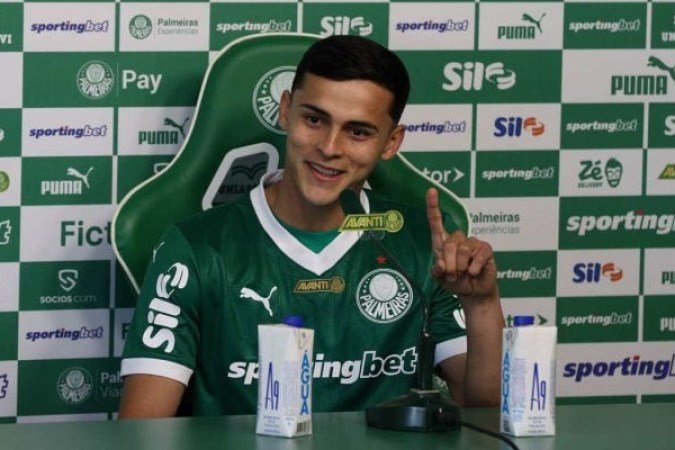 SOSA - Estreou nesta noite pelo VerdÃ£o e perdeu chance incrÃ­vel nos acrÃ©scimos. Foi 